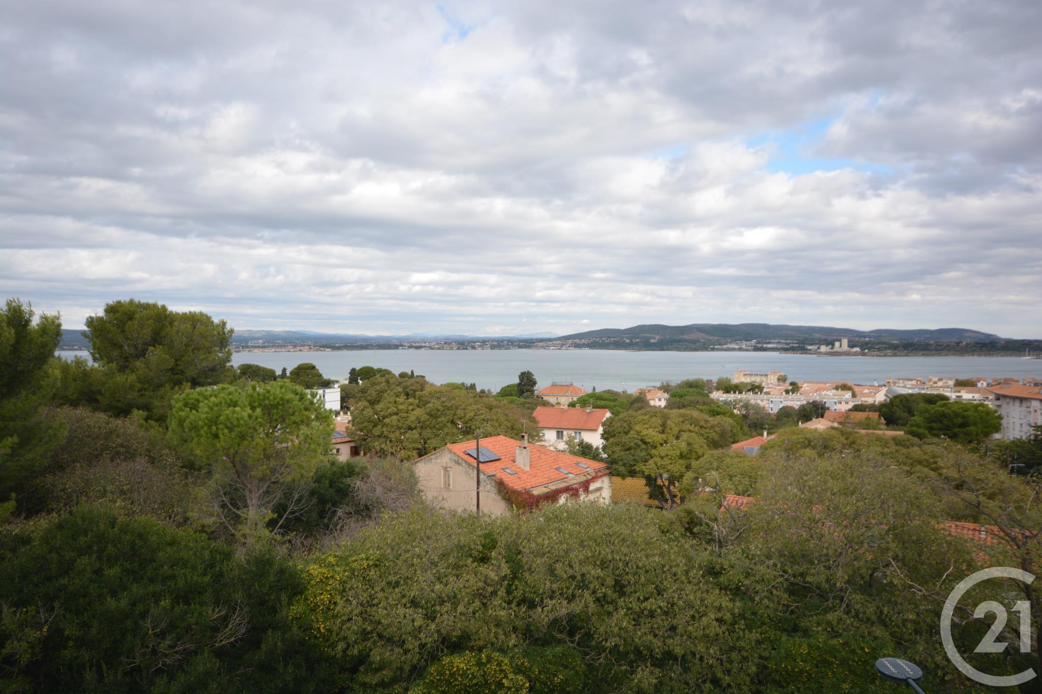 Appartement F3 à vendre - 3 pièces - 51 m2 - SETE - 34 - LANGUEDOC-ROUSSILLON
