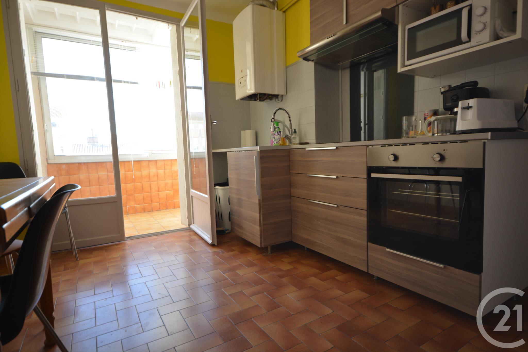 Appartement F4 à vendre - 3 pièces - 88 m2 - SETE - 34 - LANGUEDOC-ROUSSILLON