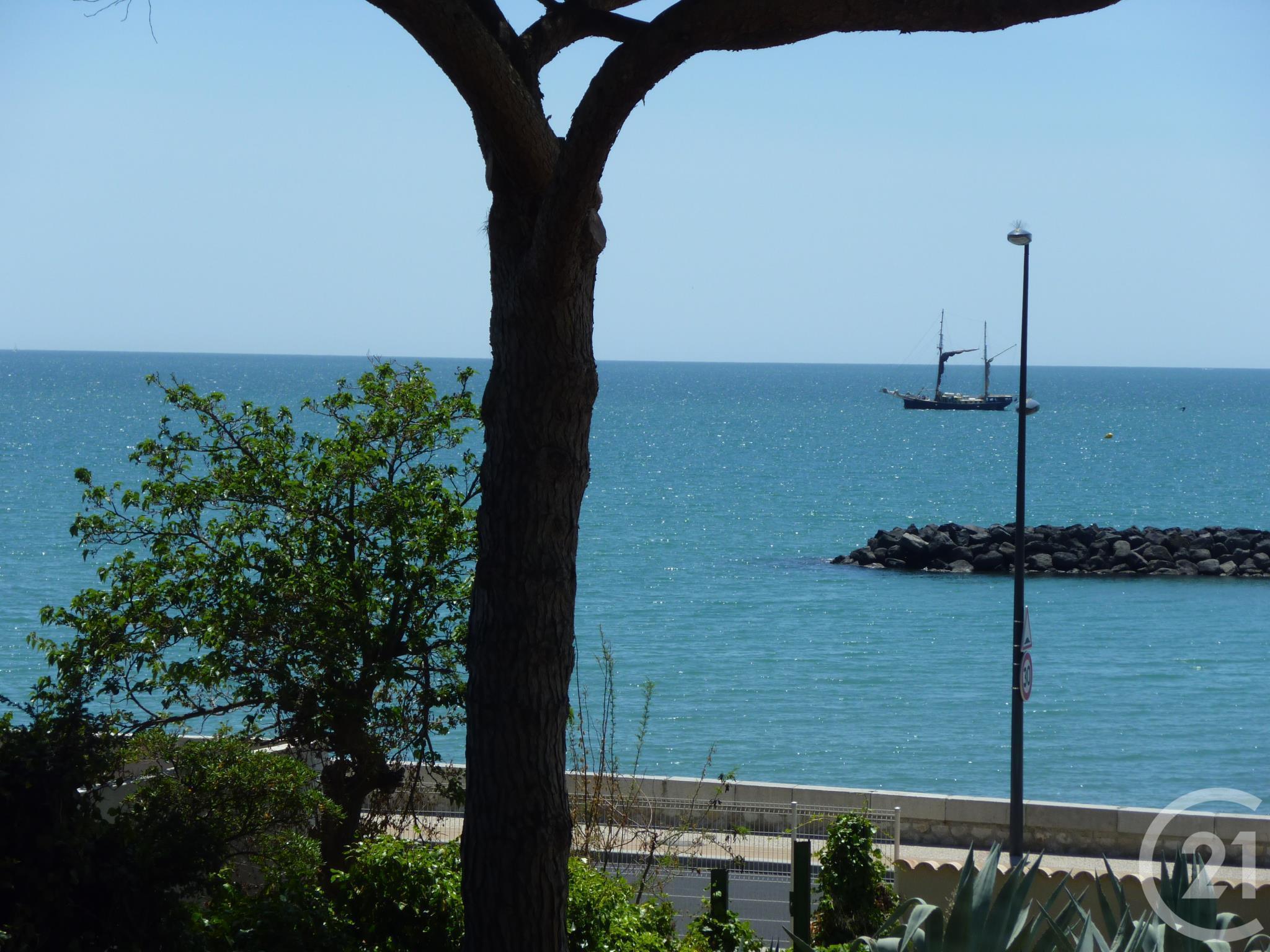 Studio Cabine à vendre - 1 pièce - 22 m2 - SETE - 34 - LANGUEDOC-ROUSSILLON