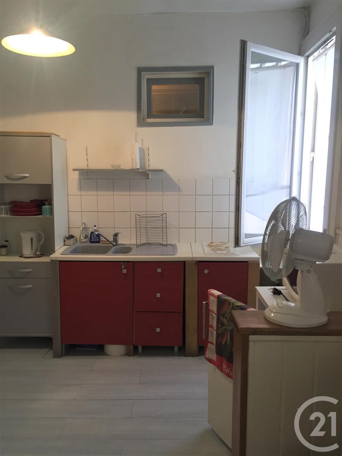 Appartement F1 à vendre - 1 pièce - 25 m2 - SETE - 34 - LANGUEDOC-ROUSSILLON