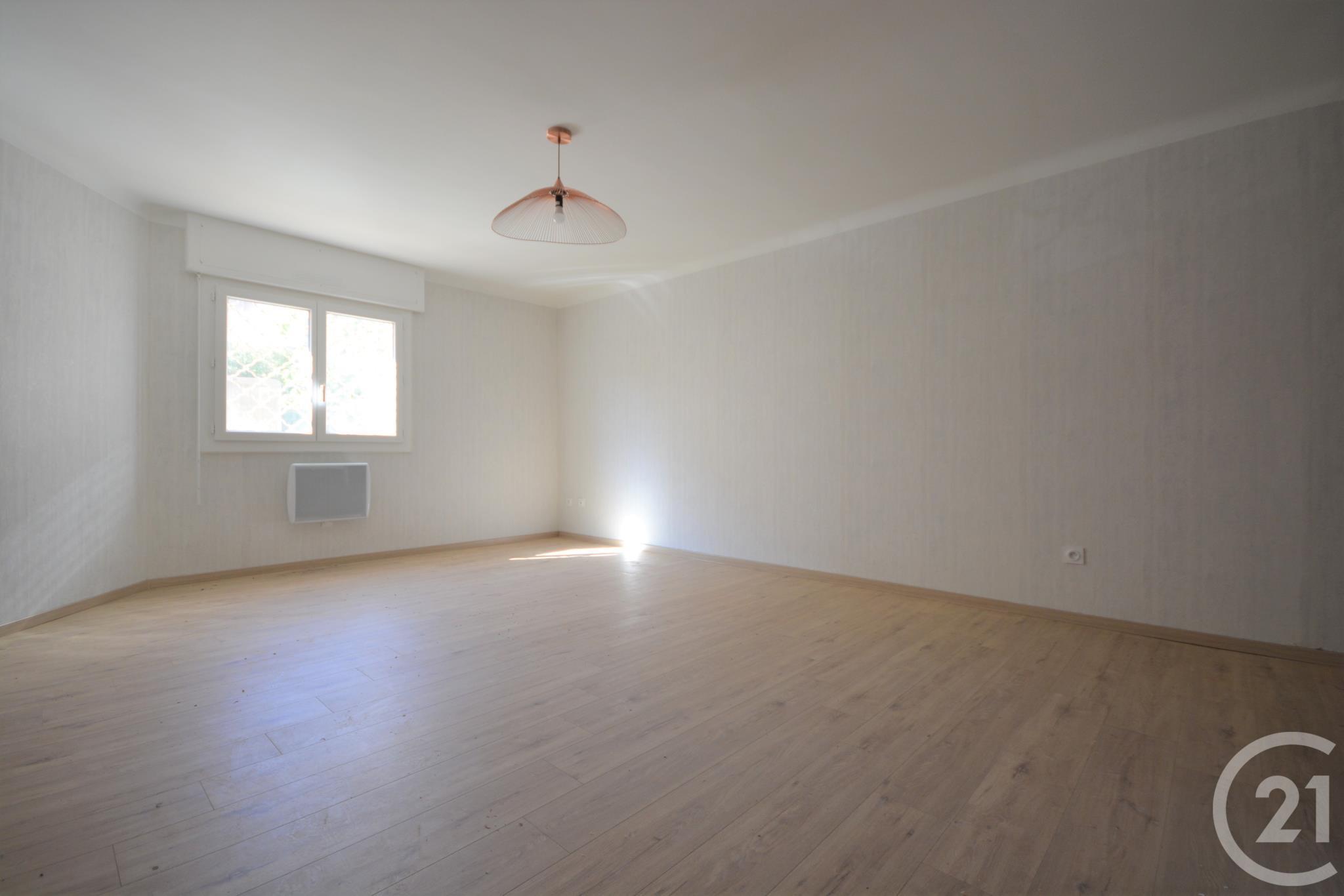 Appartement T3 à vendre - 3 pièces - 64 m2 - SETE - 34 - LANGUEDOC-ROUSSILLON