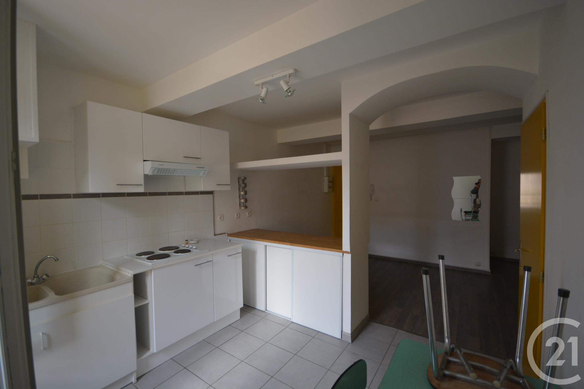 Appartement à vendre - 2 pièces - 38 m2 - SETE - 34 - LANGUEDOC-ROUSSILLON