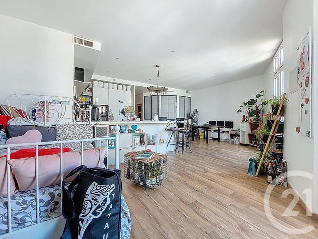 Afficher la photo en grand Appartement T4 à vendre - 4 pièces - 102.72 m2 - SETE - 34 - LANGUEDOC-ROUSSILLON - Century 21 Agence Des Halles
