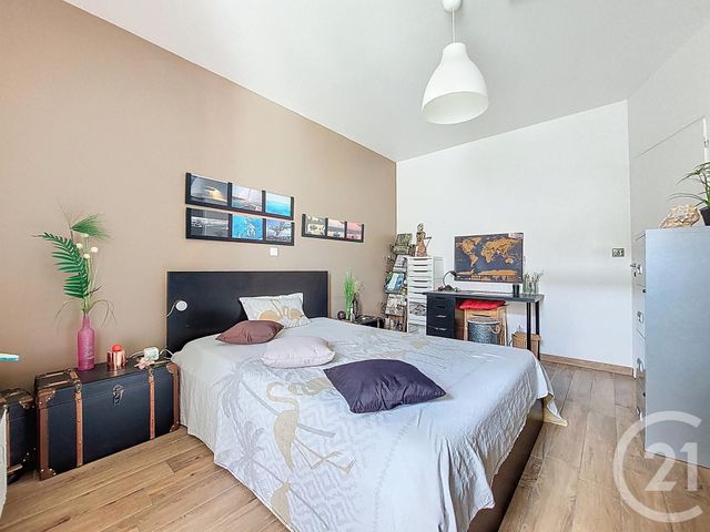 Afficher la photo en grand Appartement T4 à vendre - 4 pièces - 102.72 m2 - SETE - 34 - LANGUEDOC-ROUSSILLON - Century 21 Agence Des Halles