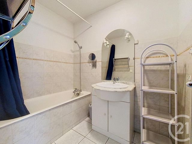 Appartement F2 à vendre - 2 pièces - 43.01 m2 - SETE - 34 - LANGUEDOC-ROUSSILLON - Century 21 Agence Des Halles
