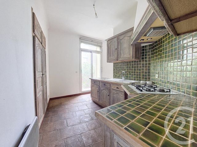 Afficher la photo en grand Appartement F4 à vendre - 5 pièces - 106.04 m2 - SETE - 34 - LANGUEDOC-ROUSSILLON - Century 21 Agence Des Halles