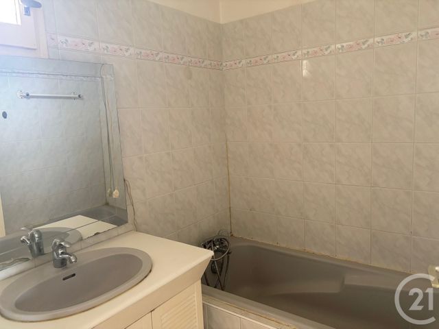 Appartement F4 à vendre - 5 pièces - 82.52 m2 - SETE - 34 - LANGUEDOC-ROUSSILLON - Century 21 Agence Des Halles