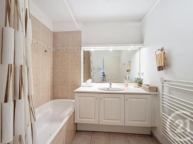 Appartement T4 à vendre - 4 pièces - 101.74 m2 - SETE - 34 - LANGUEDOC-ROUSSILLON - Century 21 Agence Des Halles