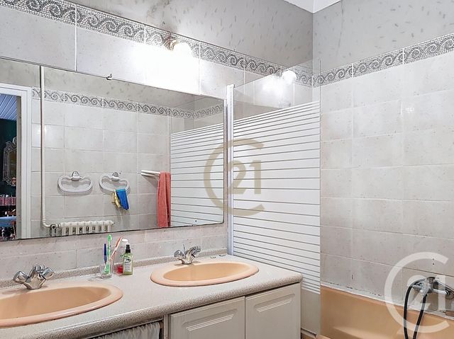 Appartement F4 à vendre - 4 pièces - 99.0 m2 - SETE - 34 - LANGUEDOC-ROUSSILLON - Century 21 Agence Des Halles