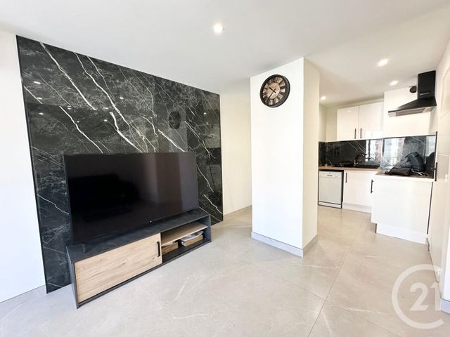 Appartement T2 à vendre - 2 pièces - 36.89 m2 - LE CAP D AGDE - 34 - LANGUEDOC-ROUSSILLON - Century 21 Agence Des Halles