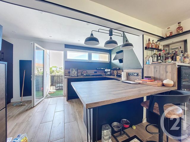 Appartement F3 à vendre - 3 pièces - 61.66 m2 - SETE - 34 - LANGUEDOC-ROUSSILLON - Century 21 Agence Des Halles