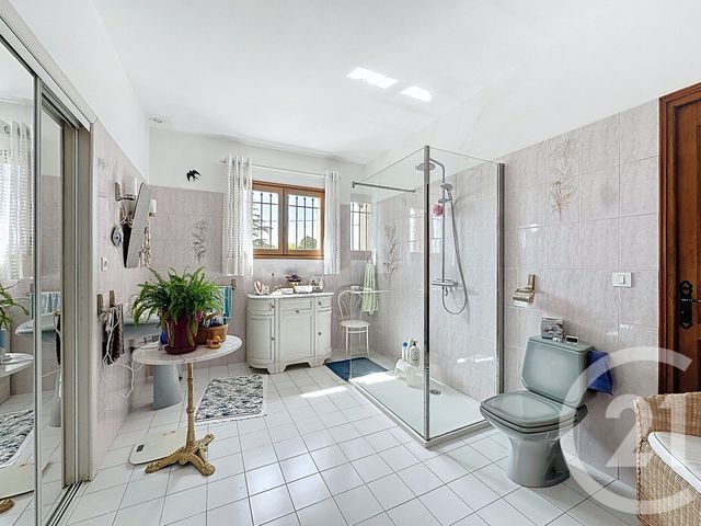 maison à vendre - 4 pièces - 129.6 m2 - GIGEAN - 34 - LANGUEDOC-ROUSSILLON - Century 21 Agence Des Halles