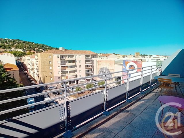 Appartement T2 à vendre - 2 pièces - 47.35 m2 - SETE - 34 - LANGUEDOC-ROUSSILLON - Century 21 Agence Des Halles