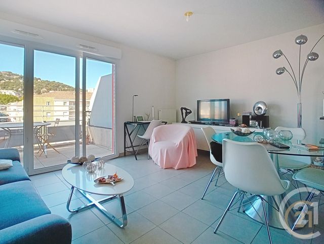 Appartement T2 à vendre - 2 pièces - 47.35 m2 - SETE - 34 - LANGUEDOC-ROUSSILLON - Century 21 Agence Des Halles