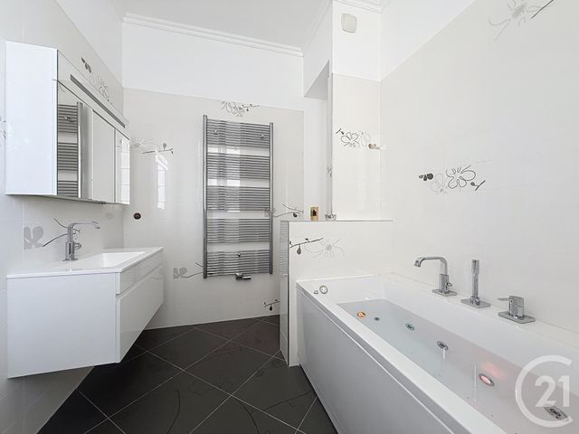 Appartement F4 à vendre - 4 pièces - 113.74 m2 - SETE - 34 - LANGUEDOC-ROUSSILLON - Century 21 Agence Des Halles