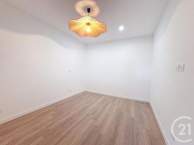 Appartement F2 bis à vendre - 3 pièces - 54.66 m2 - SETE - 34 - LANGUEDOC-ROUSSILLON - Century 21 Agence Des Halles