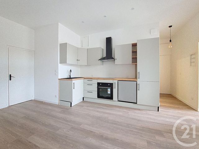 Appartement F2 bis à vendre - 3 pièces - 54.66 m2 - SETE - 34 - LANGUEDOC-ROUSSILLON - Century 21 Agence Des Halles