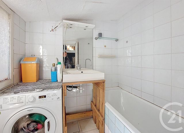 Appartement F1 bis à vendre - 2 pièces - 26.73 m2 - SETE - 34 - LANGUEDOC-ROUSSILLON - Century 21 Agence Des Halles