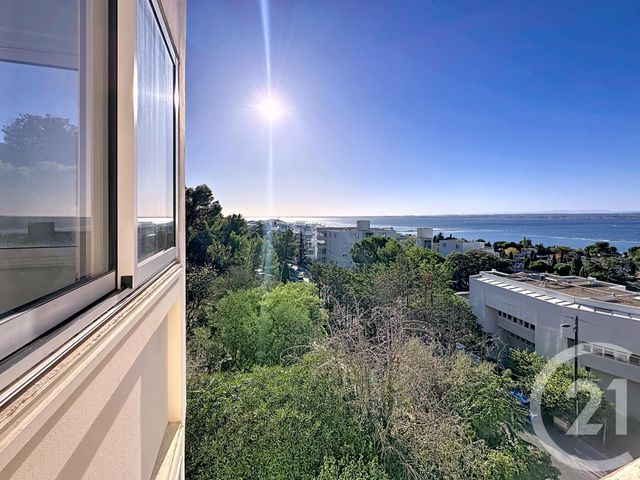 Appartement T2 à vendre - 2 pièces - 31.66 m2 - SETE - 34 - LANGUEDOC-ROUSSILLON - Century 21 Agence Des Halles