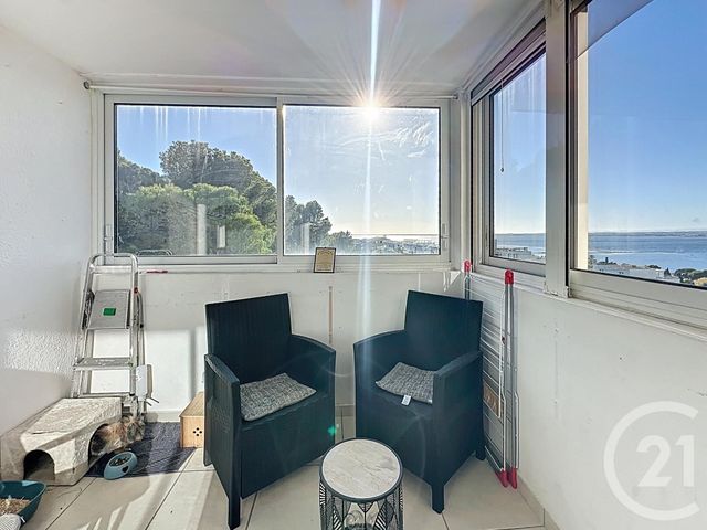 Appartement T2 à vendre - 2 pièces - 31.66 m2 - SETE - 34 - LANGUEDOC-ROUSSILLON - Century 21 Agence Des Halles