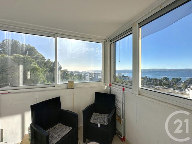 Appartement T2 à vendre - 2 pièces - 31.66 m2 - SETE - 34 - LANGUEDOC-ROUSSILLON - Century 21 Agence Des Halles