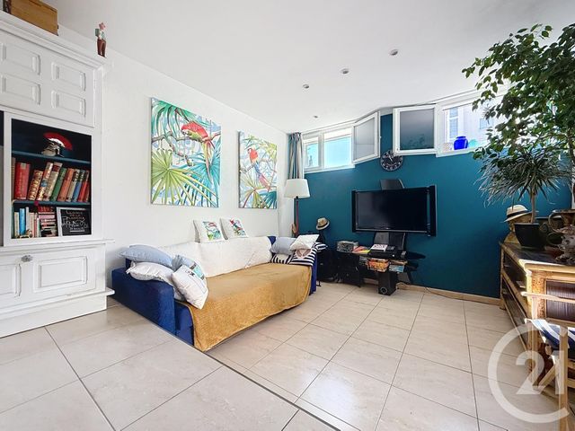 Appartement F3 à vendre - 3 pièces - 54.42 m2 - SETE - 34 - LANGUEDOC-ROUSSILLON - Century 21 Agence Des Halles