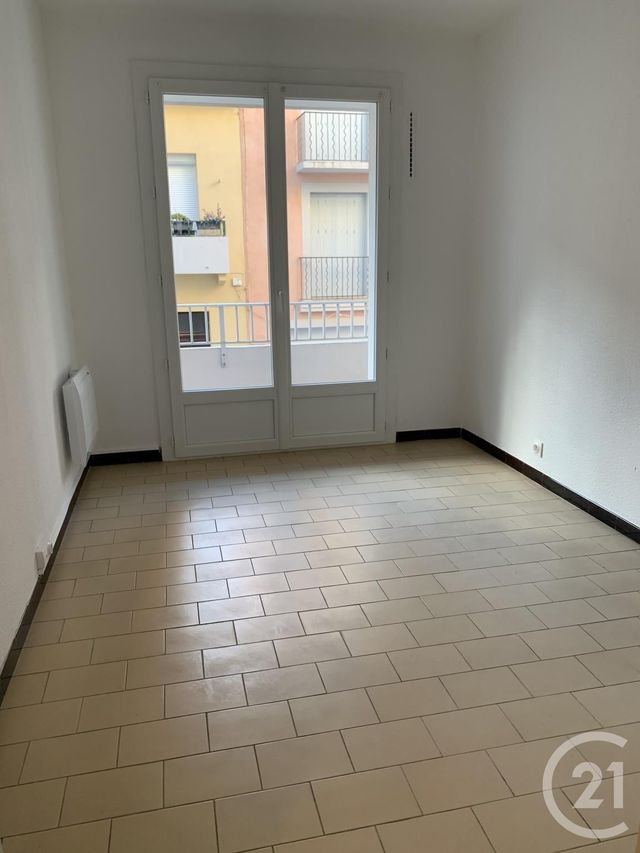 Afficher la photo en grand Appartement F2 à vendre - 2 pièces - 46.13 m2 - SETE - 34 - LANGUEDOC-ROUSSILLON - Century 21 Agence Des Halles