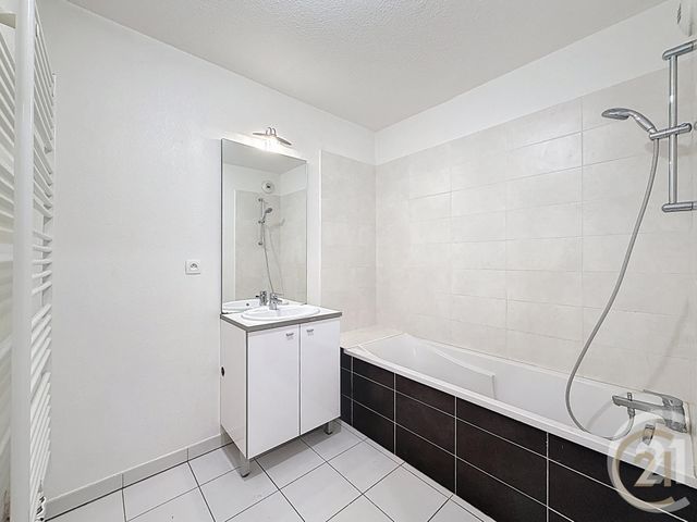 Appartement T3 à vendre - 3 pièces - 58.65 m2 - SETE - 34 - LANGUEDOC-ROUSSILLON - Century 21 Agence Des Halles