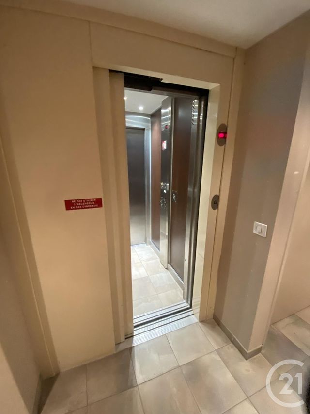 Appartement F2 à vendre - 2 pièces - 48.07 m2 - SETE - 34 - LANGUEDOC-ROUSSILLON - Century 21 Agence Des Halles