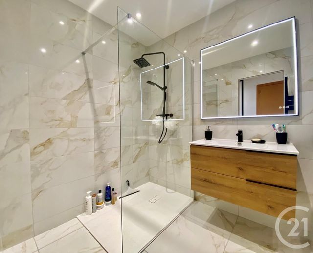 Appartement T4 à vendre - 4 pièces - 87.44 m2 - SETE - 34 - LANGUEDOC-ROUSSILLON - Century 21 Agence Des Halles