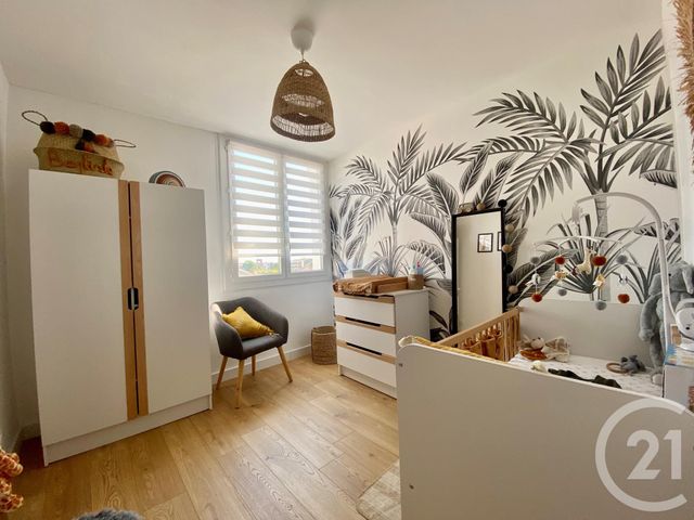 Appartement T4 à vendre - 4 pièces - 87.44 m2 - SETE - 34 - LANGUEDOC-ROUSSILLON - Century 21 Agence Des Halles