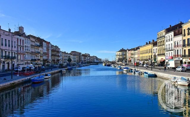 Appartement T6 à vendre - 6 pièces - 305.19 m2 - SETE - 34 - LANGUEDOC-ROUSSILLON - Century 21 Agence Des Halles
