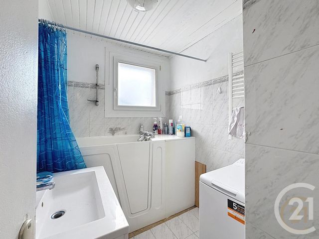 Appartement T4 à vendre - 4 pièces - 68.54 m2 - SETE - 34 - LANGUEDOC-ROUSSILLON - Century 21 Agence Des Halles