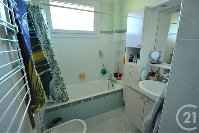 Appartement F3 à vendre - 3 pièces - 64.93 m2 - SETE - 34 - LANGUEDOC-ROUSSILLON - Century 21 Agence Des Halles