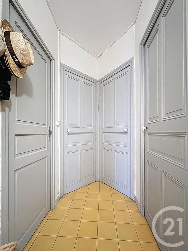 Appartement T4 à vendre - 4 pièces - 114.65 m2 - SETE - 34 - LANGUEDOC-ROUSSILLON - Century 21 Agence Des Halles