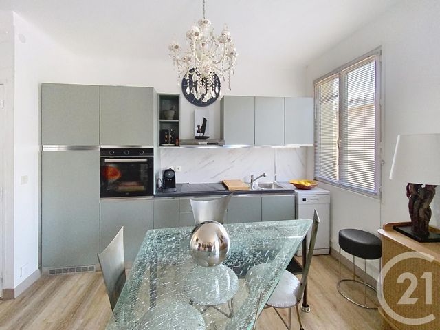 Appartement F3 à vendre - 3 pièces - 52.12 m2 - SETE - 34 - LANGUEDOC-ROUSSILLON - Century 21 Agence Des Halles