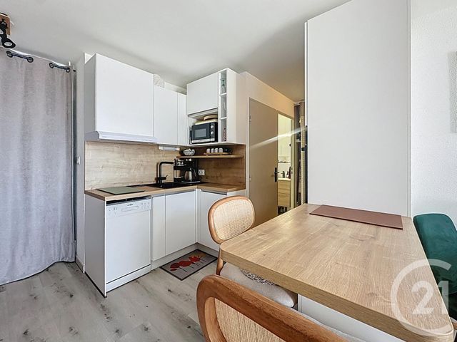 Appartement T2 à vendre - 2 pièces - 33.04 m2 - SETE - 34 - LANGUEDOC-ROUSSILLON - Century 21 Agence Des Halles