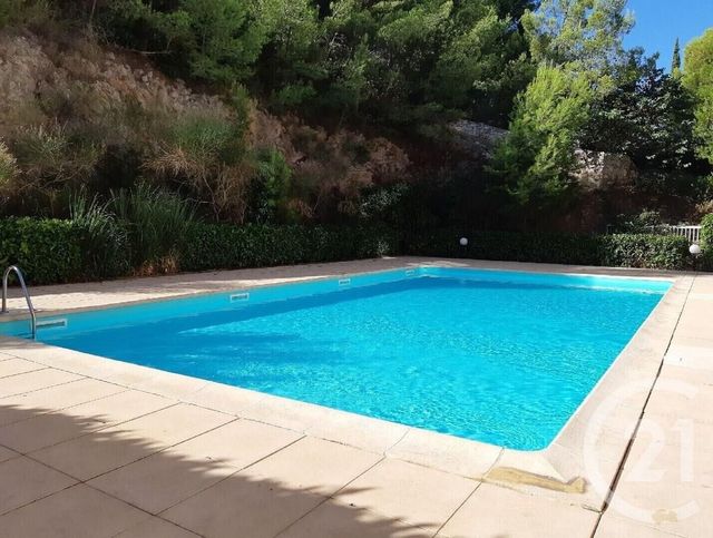 Appartement T2 à vendre - 2 pièces - 33.04 m2 - SETE - 34 - LANGUEDOC-ROUSSILLON - Century 21 Agence Des Halles