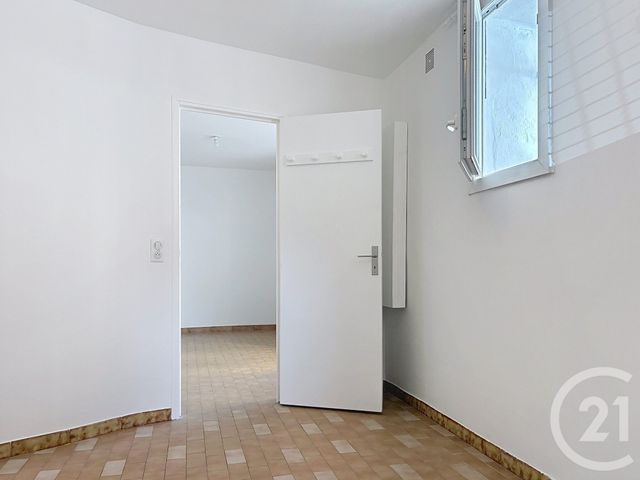 Appartement F2 à louer - 2 pièces - 33.92 m2 - SETE - 34 - LANGUEDOC-ROUSSILLON - Century 21 Agence Des Halles
