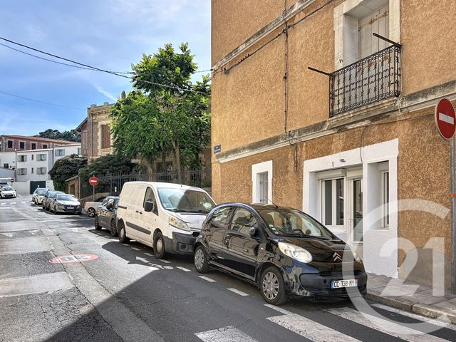 Appartement F2 à louer - 2 pièces - 33.92 m2 - SETE - 34 - LANGUEDOC-ROUSSILLON - Century 21 Agence Des Halles
