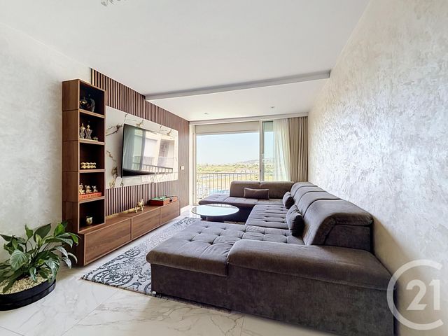 Appartement F3 à vendre - 3 pièces - 76.68 m2 - FRONTIGNAN - 34 - LANGUEDOC-ROUSSILLON - Century 21 Agence Des Halles
