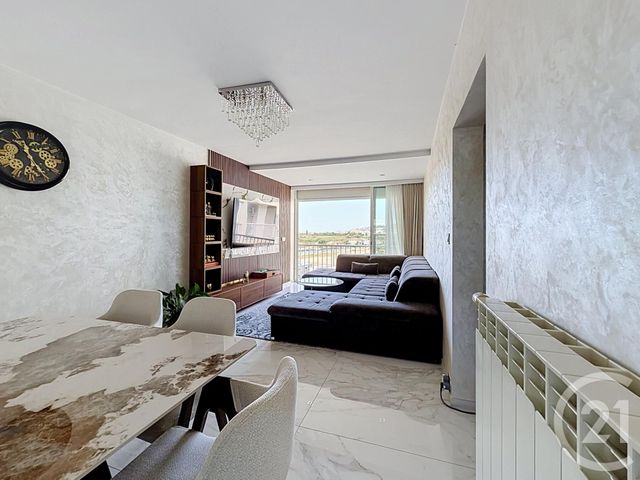 Appartement F3 à vendre - 3 pièces - 76.68 m2 - FRONTIGNAN - 34 - LANGUEDOC-ROUSSILLON - Century 21 Agence Des Halles