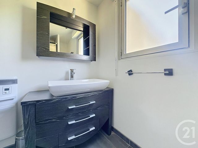 Appartement T2 à vendre - 2 pièces - 44.76 m2 - SETE - 34 - LANGUEDOC-ROUSSILLON - Century 21 Agence Des Halles