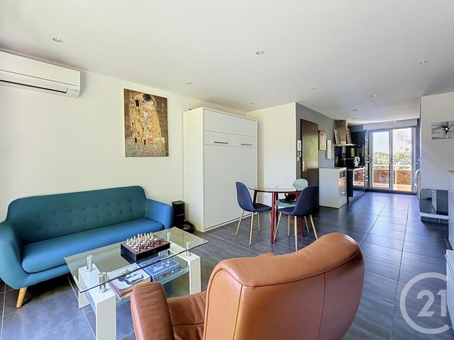 Appartement T2 à vendre - 2 pièces - 44.76 m2 - SETE - 34 - LANGUEDOC-ROUSSILLON - Century 21 Agence Des Halles