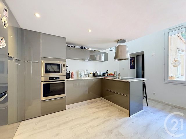 Appartement T3 à vendre - 3 pièces - 50.03 m2 - SETE - 34 - LANGUEDOC-ROUSSILLON - Century 21 Agence Des Halles