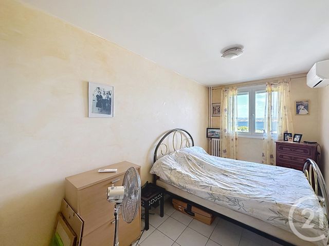 Appartement T5 à vendre - 5 pièces - 73.15 m2 - SETE - 34 - LANGUEDOC-ROUSSILLON - Century 21 Agence Des Halles