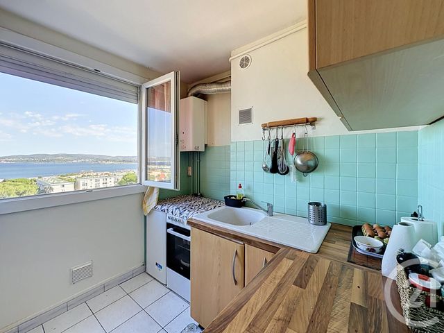 Appartement T5 à vendre - 5 pièces - 73.15 m2 - SETE - 34 - LANGUEDOC-ROUSSILLON - Century 21 Agence Des Halles