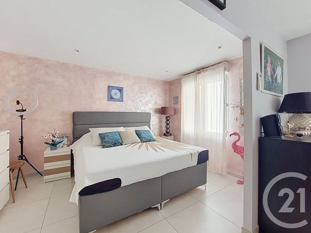 Appartement F5 à vendre - 5 pièces - 117.28 m2 - FRONTIGNAN - 34 - LANGUEDOC-ROUSSILLON - Century 21 Agence Des Halles
